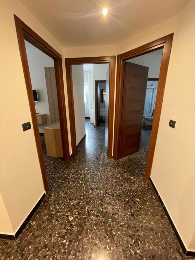 Due Passi Dal Mare Savona Exterior foto