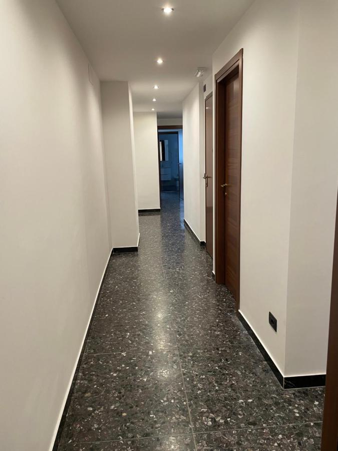 Due Passi Dal Mare Savona Exterior foto