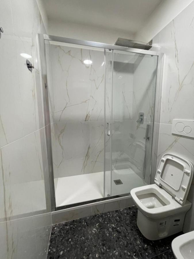Due Passi Dal Mare Savona Exterior foto